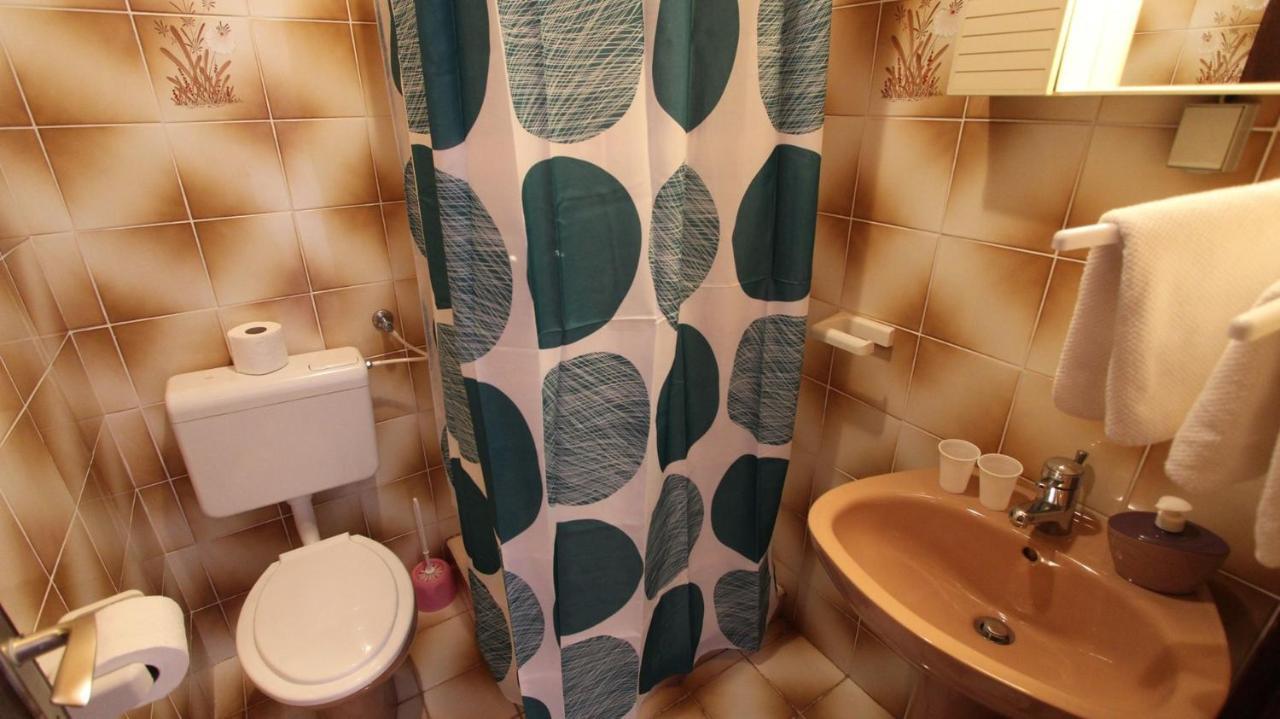 Room Jelka 3 Malinska Luaran gambar